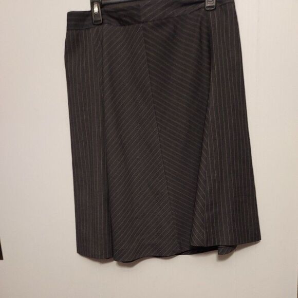 Merona size 12  VGC Grey lined 34 inch waist - Picture 2 of 3